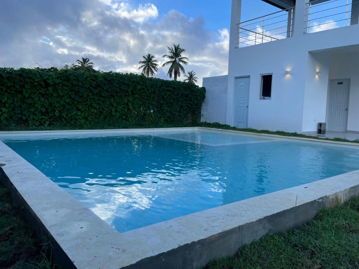 Apartamento Calle 5 No.10, Proyecto Las Pascualas, Samana Bagian luar foto